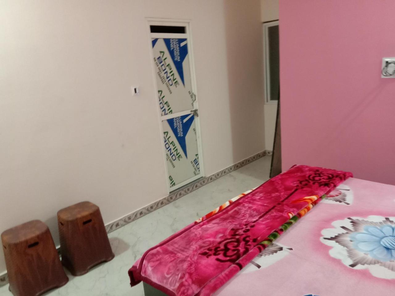 Shanti Guest House Удджайн Экстерьер фото
