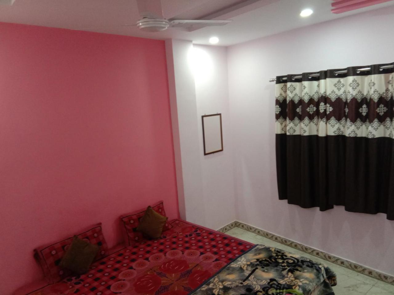 Shanti Guest House Удджайн Экстерьер фото